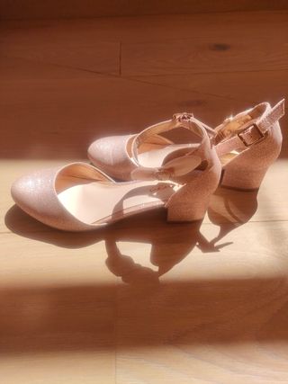 Zapatos de fiesta Monsoon rosas