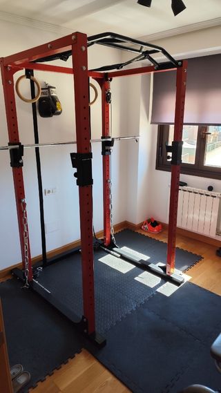Rack de musculación para gimnasio en casa