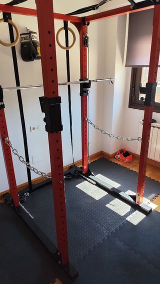Rack de musculación para gimnasio en casa