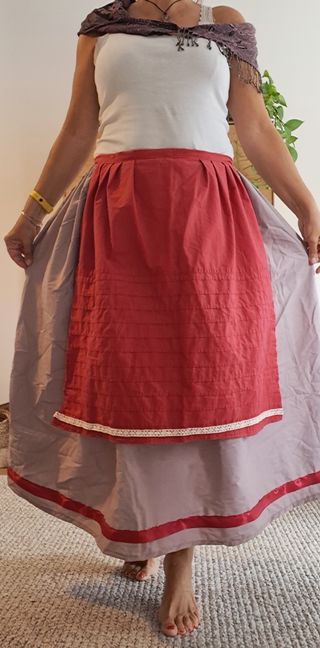 Falda 90cm,  delantal y pañoleta regional,serrana