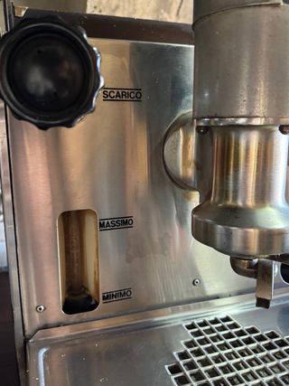 Cafetera Faema de palanca – pieza vintage