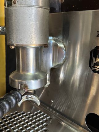 Cafetera Faema de palanca – pieza vintage