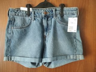 Short jeans H&M ragazza