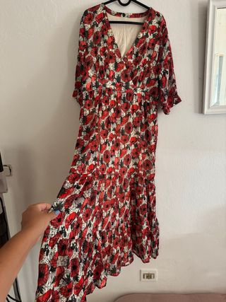 Vestido estampado floral rojo