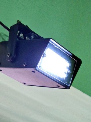 Faretto stroboscopico piccolo