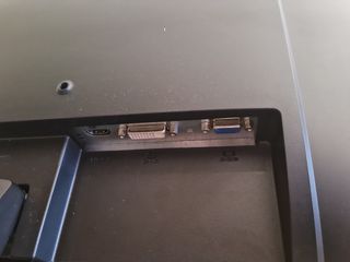 Monitor HP 24o