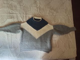 Rebajado!! Jersey Bimba y Lola punto y lana. 
