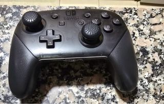 Mando Pro Nintendo Switch