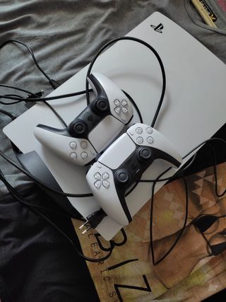 PS5 y garantía, Pulse 3D, 2 mandos, juegos y caja
