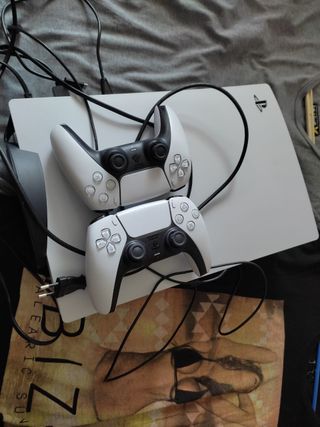 PS5 y garantía, Pulse 3D, 2 mandos, juegos y caja