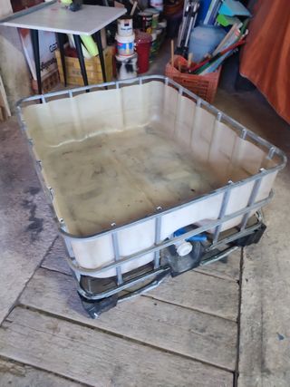 Depósito/Bebedero/IBC/ Barreño/Palangana.