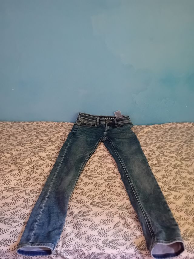 Pantalones vaqueros niño