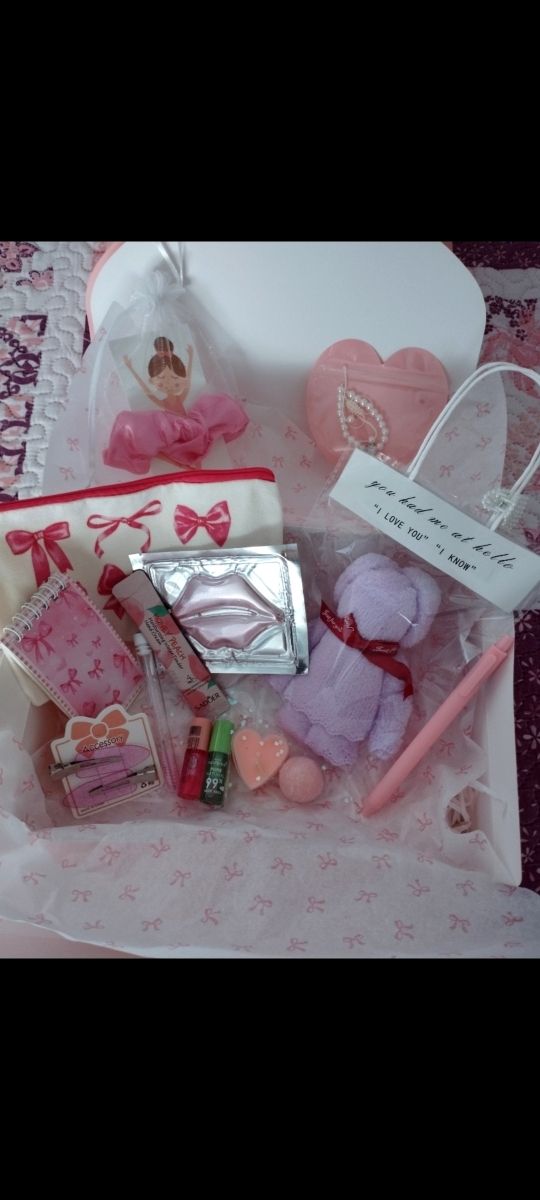 Caja de regalo cosmética etc