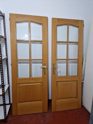 Puertas de roble macizo y cristal