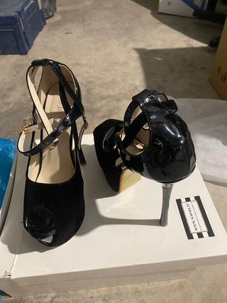 Scarpe con tacco nero donna