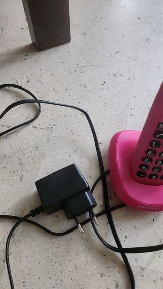 Teléfono Motorola Rosa