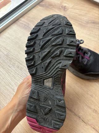 Deportivas Asics Mujer Negro y Rosa