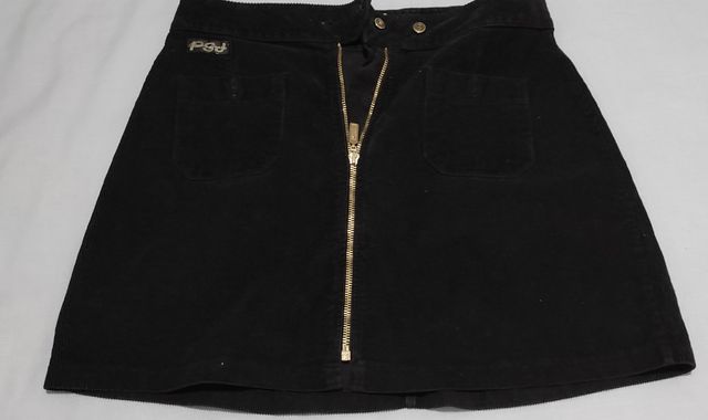 2 faldas vintage de pana 1 x 7 e. Las 2 x 12 e.