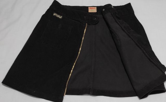 2 faldas vintage de pana 1 x 7 e. Las 2 x 12 e.