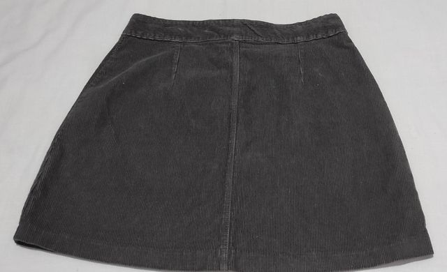 2 faldas vintage de pana 1 x 7 e. Las 2 x 12 e.