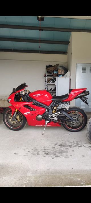 Triumph Daytona 675