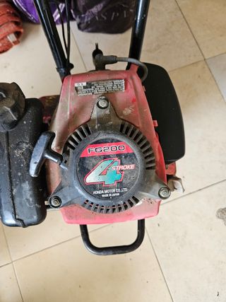 Motocultor Honda FG200 sin carburador