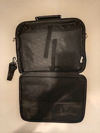 Maletín Toshiba Negro