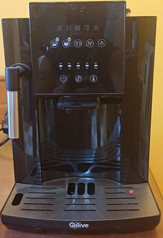 Cafetera Super Automática + Caja e Instrucciones