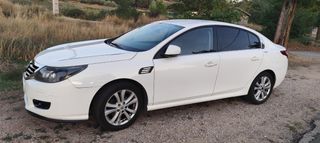 Renault Latitude 2011