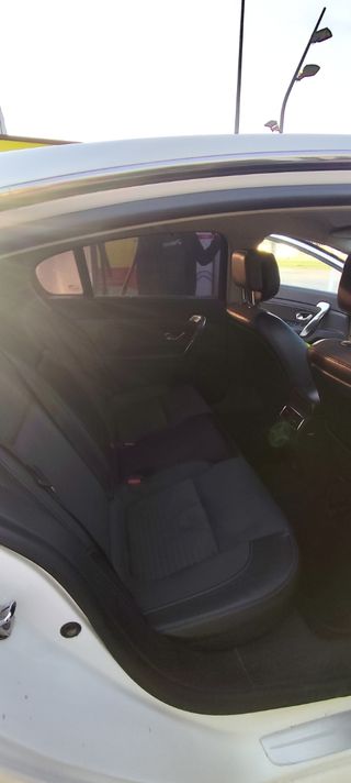 Renault Latitude 2011