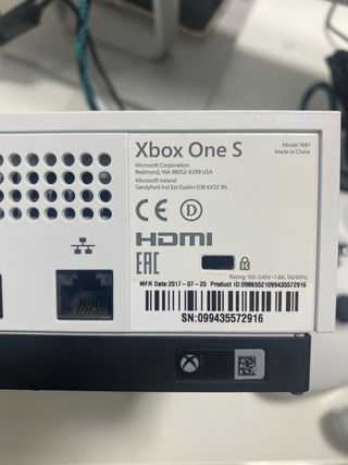 Xbox One S Blanca