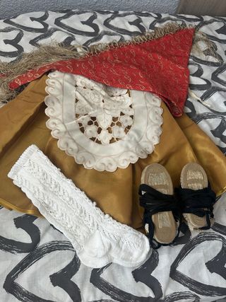 Traje Baturra Niña,talla 2/4 años.