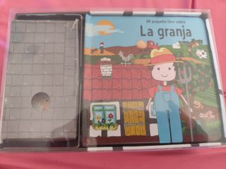 Caja con libro y puzzle de la granja