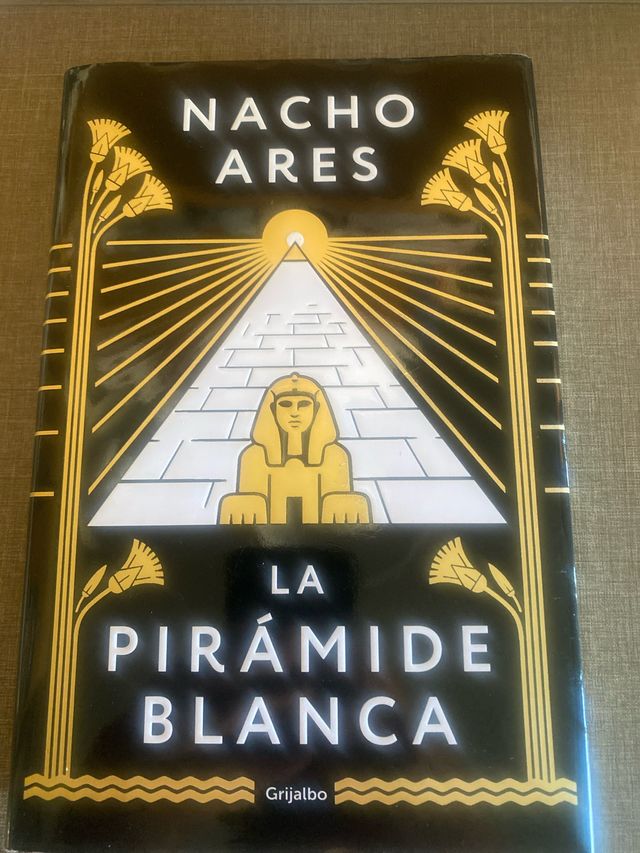 La pirámide blanca / The White Pyramid (Spanish...