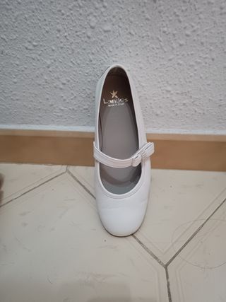 Zapatos de comunión Landos niña blancos