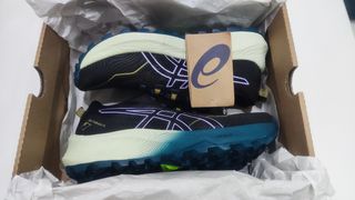 Zapatillas Asics Trail Running Talla 36. Nuevas