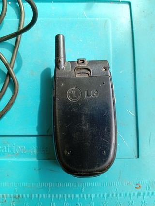 Cellulare LG Argento
