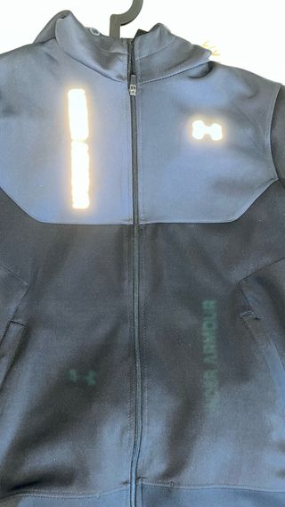 Sudadera Under Armour Reflectante + pantalones
