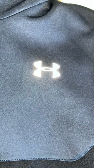 Sudadera Under Armour Reflectante + pantalones
