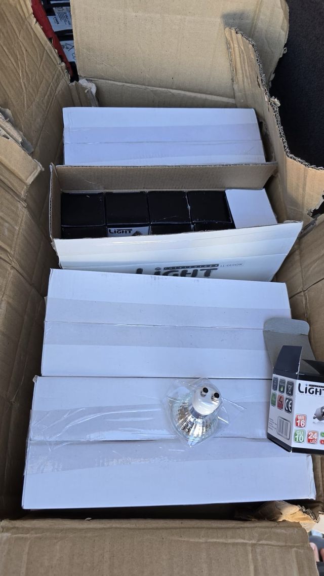 LOTE DE ALÓJENOS,GU10 LED24.