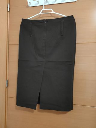 Chaleco y falda a conjunto de KIRA marrón