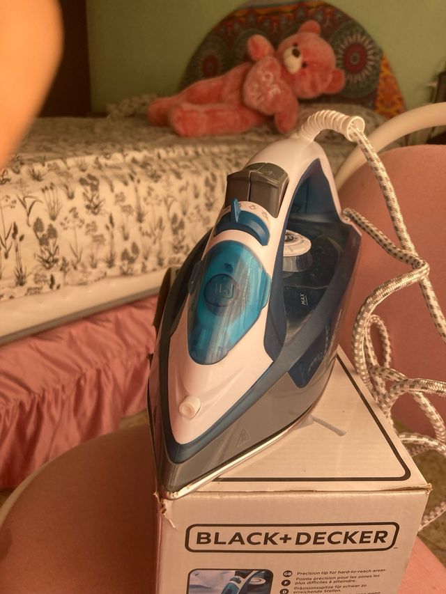 Plancha de ropa Black+Decker nueva