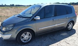 Renault Grand Scenic 2004