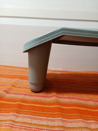Mesa para cama IKEA