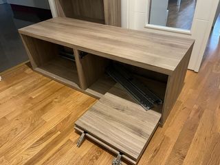 Mueble Ikea 2 puertas madera