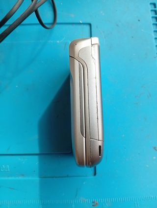 Nokia 2760 Argento