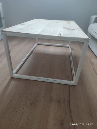 Mesa de centro industrial madera y metal