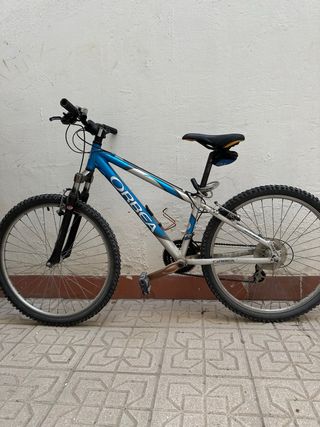 Bicicleta Orbea con marchas en perfecto estado
