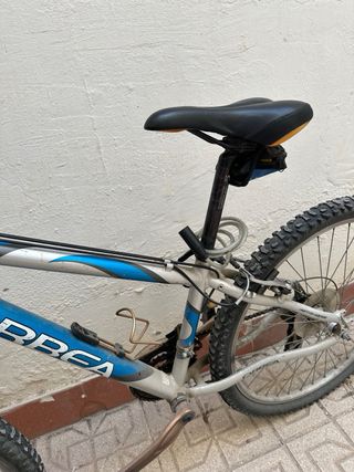 Bicicleta Orbea con marchas en perfecto estado