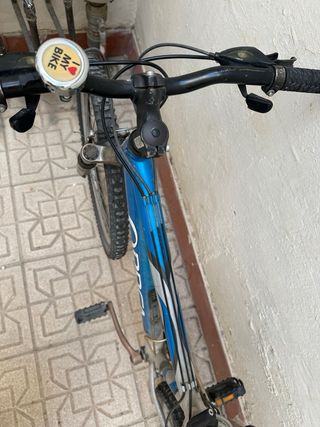 Bicicleta Orbea con marchas en perfecto estado